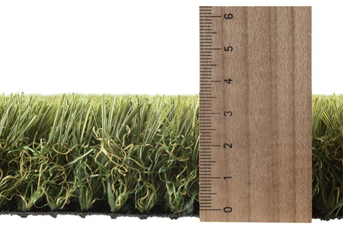 Polh�he von Kunstrasen